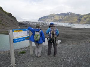 Hörfandi jöklar. Við Skaftafellsjökul Ljósm.: Helga Árnadóttir 26.6.2017.